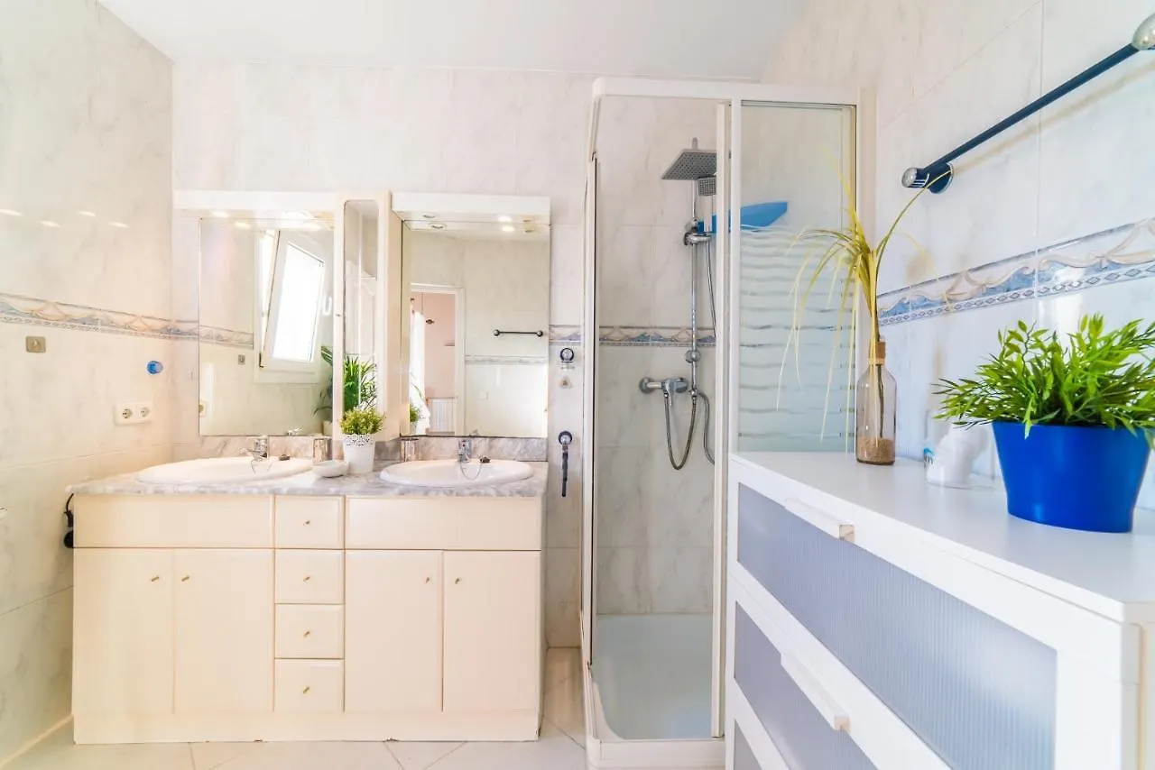 Ideal Property Mallorca - Casa Bel Son Serra de Marina 0*,  Španělsko