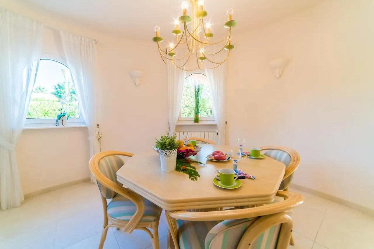 Ideal Property Mallorca - Casa Bel Son Serra de Marina 0*,